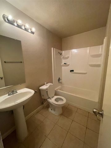 10515 Eastcrest Lane, Dallas, TX 75217