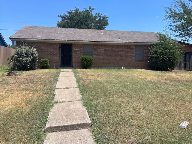 10515 Eastcrest Lane, Dallas, TX 75217