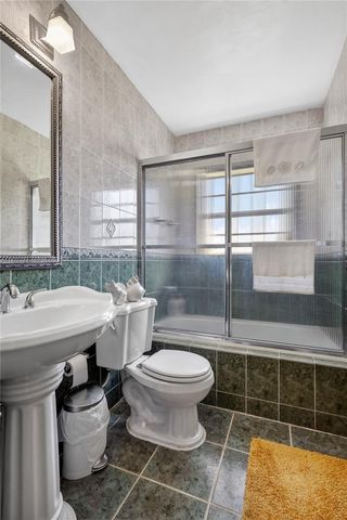 341 S Biscayne River Dr, Miami, FL 33169