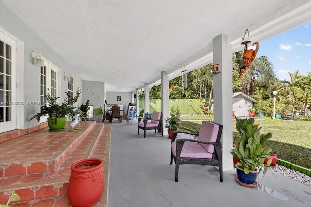 341 S Biscayne River Dr, Miami, FL 33169