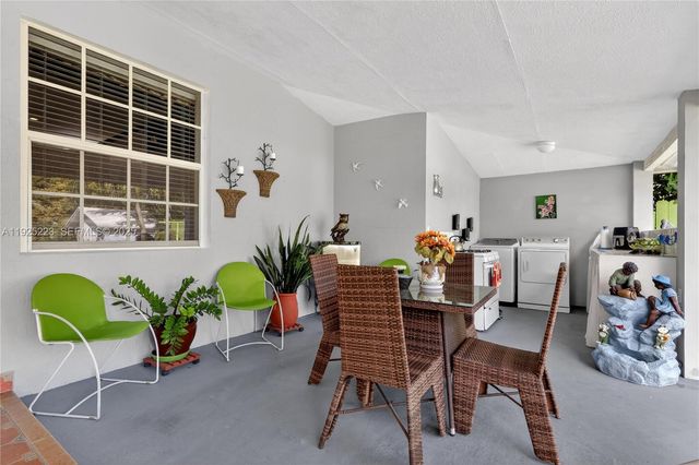 341 S Biscayne River Dr, Miami, FL 33169