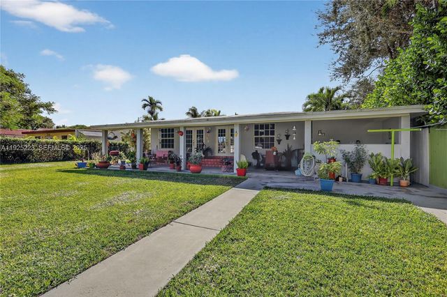 341 S Biscayne River Dr, Miami, FL 33169