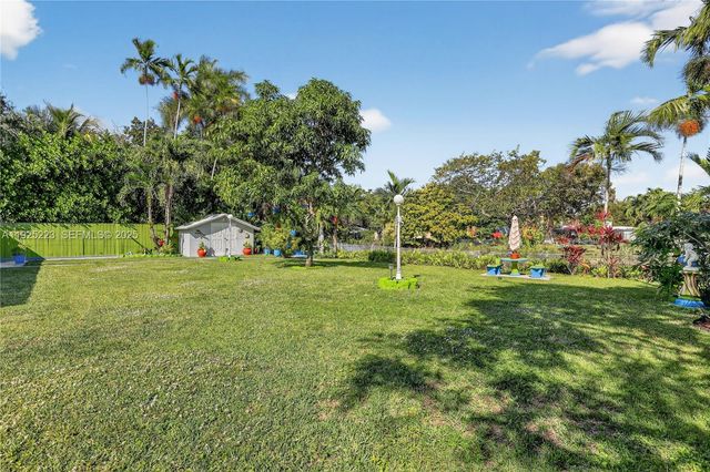 341 S Biscayne River Dr, Miami, FL 33169