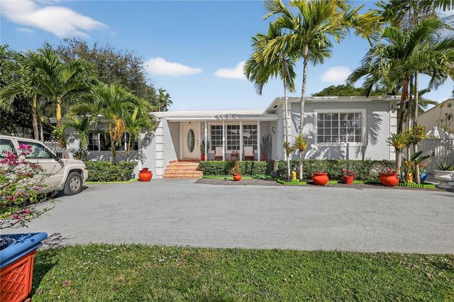 341 S Biscayne River Dr, Miami, FL 33169