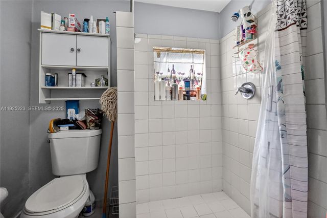 341 S Biscayne River Dr, Miami, FL 33169