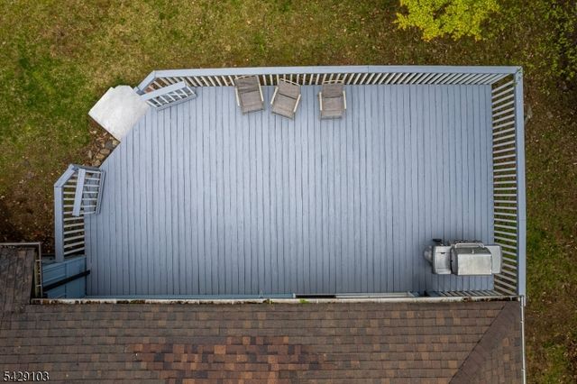 15 Mohican Ave, Roxbury Twp., NJ 07850