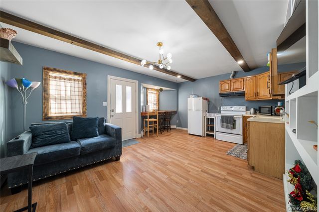 342 Revilo Avenue, Shirley, NY 11967