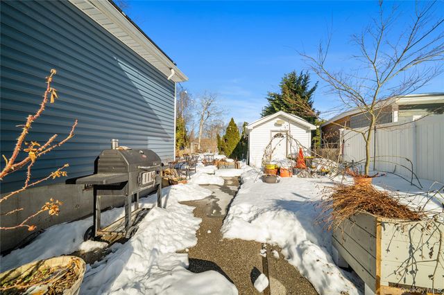 342 Revilo Avenue, Shirley, NY 11967