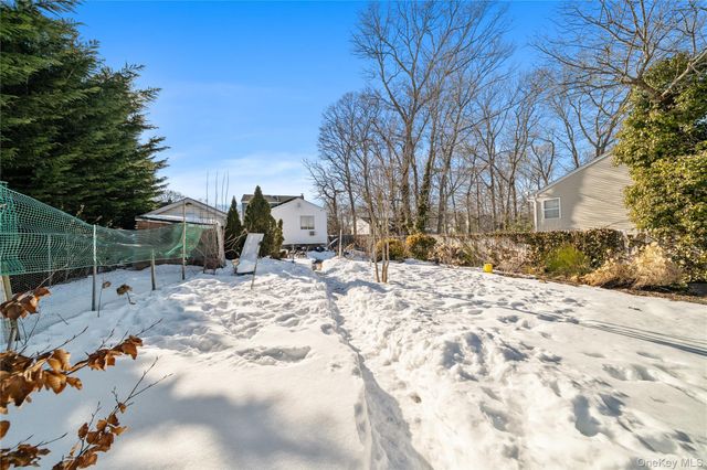 342 Revilo Avenue, Shirley, NY 11967