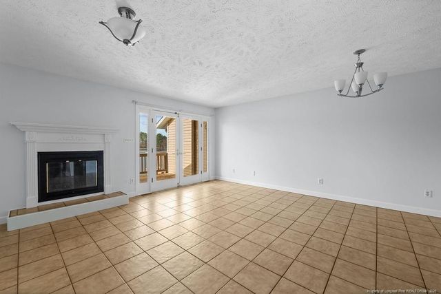 488 Lands End Road, Fayetteville, NC 28314