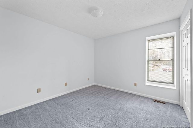 488 Lands End Road, Fayetteville, NC 28314