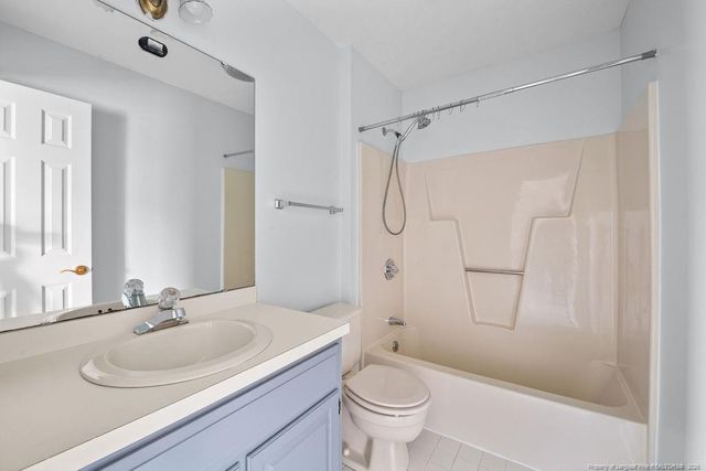 488 Lands End Road, Fayetteville, NC 28314