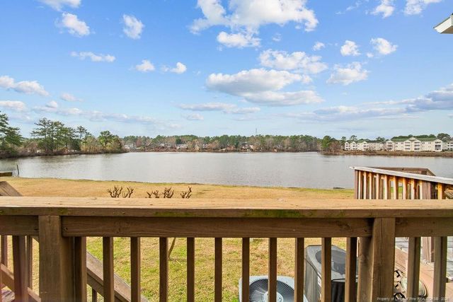 488 Lands End Road, Fayetteville, NC 28314