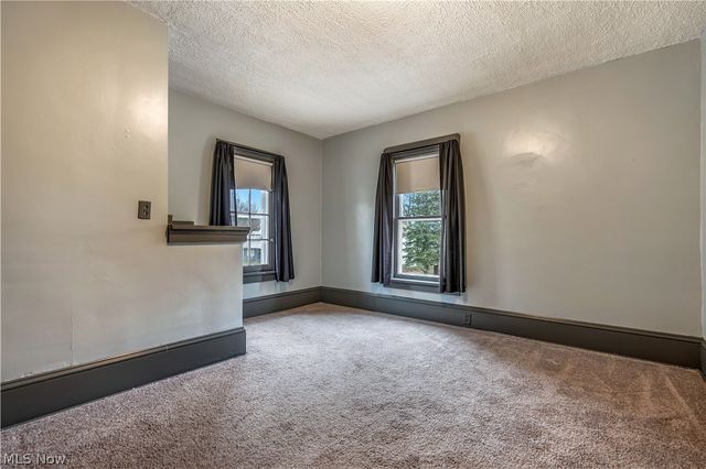 455 W Maryland Avenue, Sebring, OH 44672