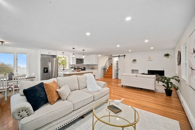 30 Tupelo Rd, Marshfield, MA 02050