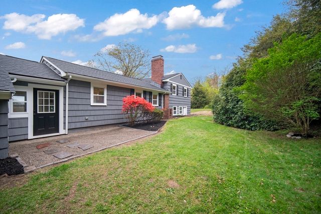 30 Tupelo Rd, Marshfield, MA 02050