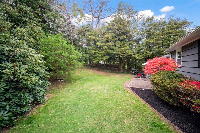 30 Tupelo Rd, Marshfield, MA 02050