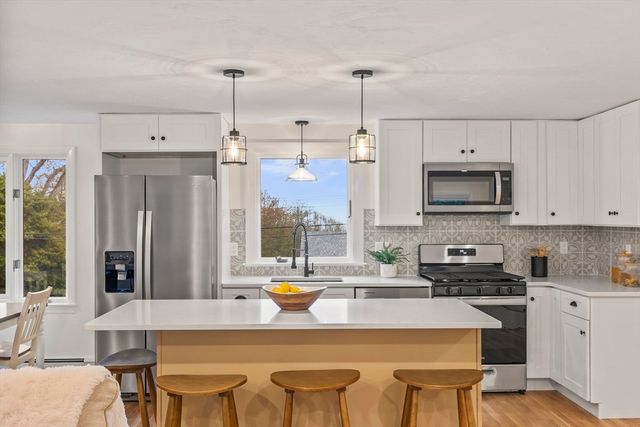 30 Tupelo Rd, Marshfield, MA 02050