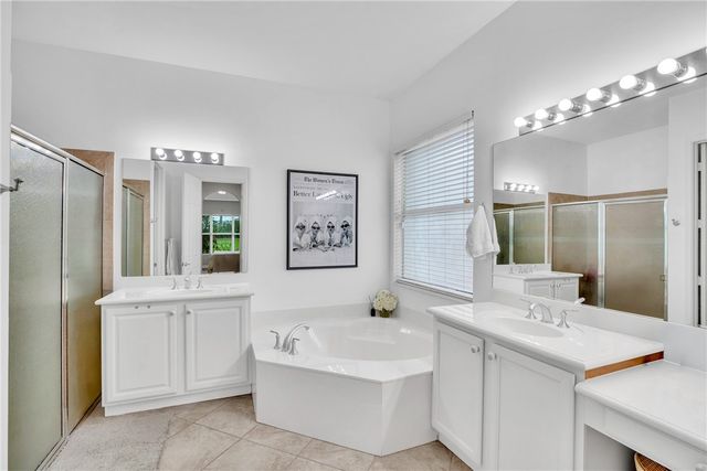 1929 Grey Falcon Circle SW, Vero Beach, FL 32962