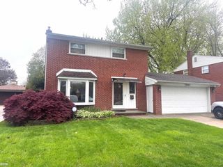 29337 Roan Drive, Warren, MI 48093