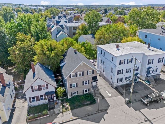 383 Manchester Street, Manchester, NH 03103