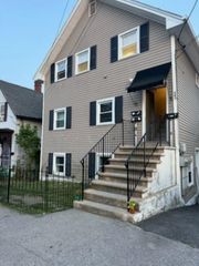 383 Manchester Street, Manchester, NH 03103