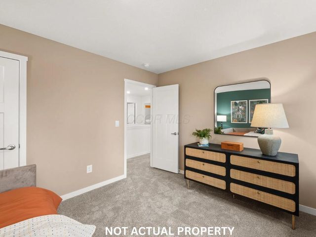 3269 Sunmark Avenue, Columbus, OH 43232