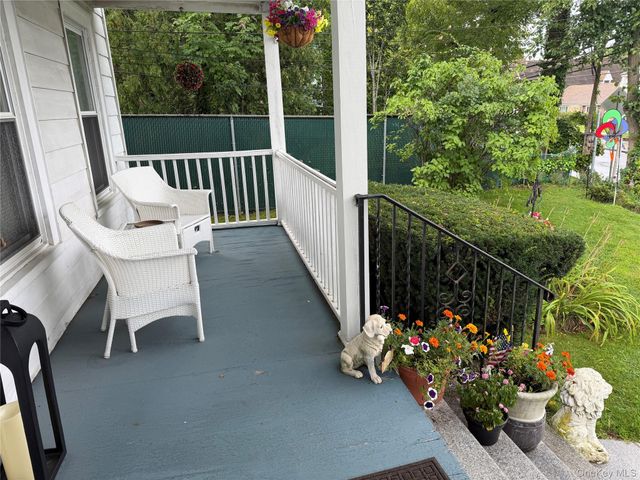 20 Campwoods Road 2R, Ossining, NY 10562