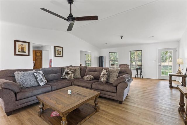 8911 Owassa Road, Evergreen, AL 36401