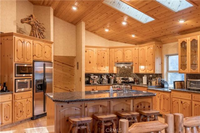 1901 State Court, Big Bear City, CA 92314
