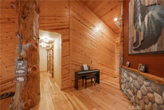 1901 State Court, Big Bear City, CA 92314