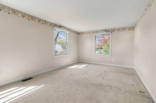 41826 Sunnydale Lane, Northville, MI 48168