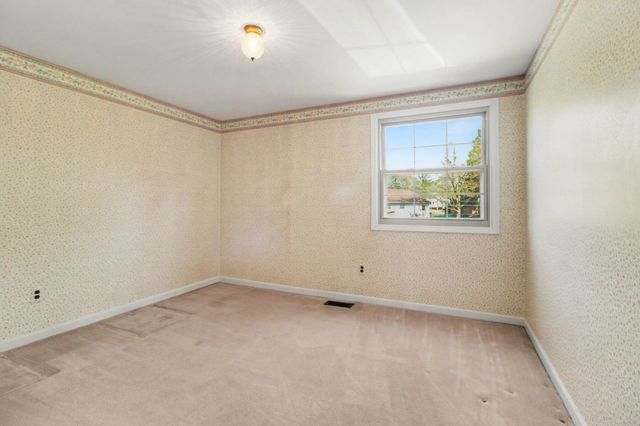 41826 Sunnydale Lane, Northville, MI 48168
