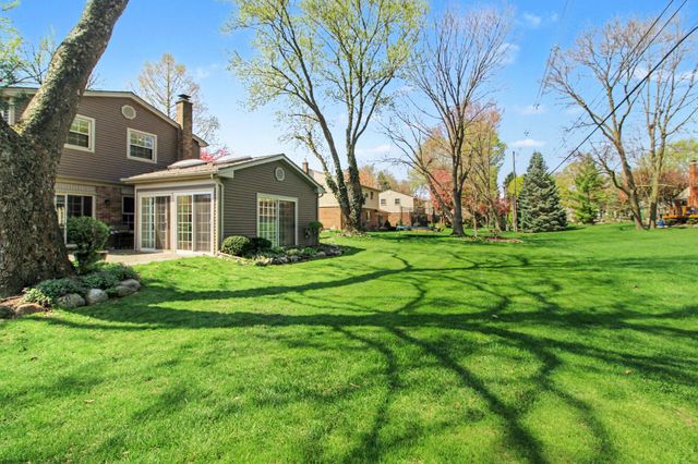 41826 Sunnydale Lane, Northville, MI 48168
