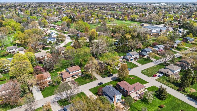 41826 Sunnydale Lane, Northville, MI 48168