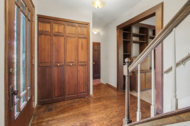 41826 Sunnydale Lane, Northville, MI 48168