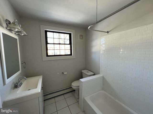 315 SUNSET RD, Reading, PA 19611