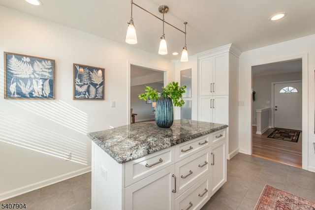 33 Tuers Pl, Montclair Twp., NJ 07043