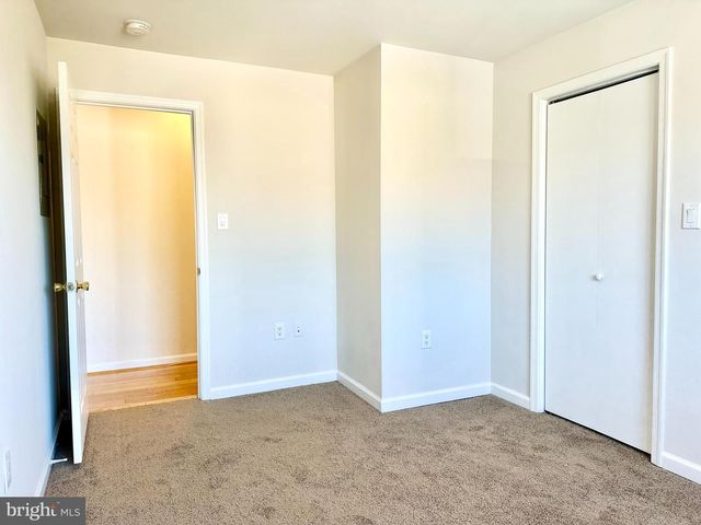 4110 Ames St NE Apt 303, Washington, DC 20019