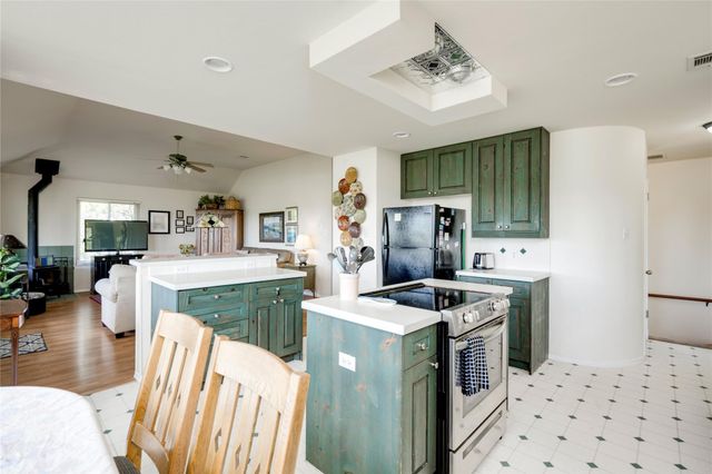 14101 Red Feather TRL, Austin, TX 78734
