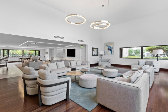251 Crandon Blvd 210, Key Biscayne, FL 33149