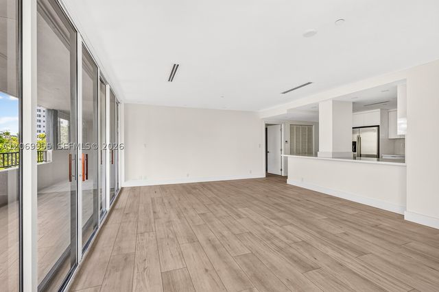 251 Crandon Blvd 210, Key Biscayne, FL 33149