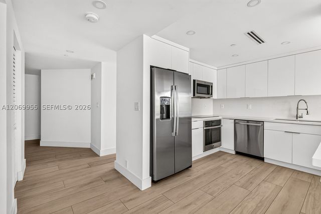 251 Crandon Blvd 210, Key Biscayne, FL 33149