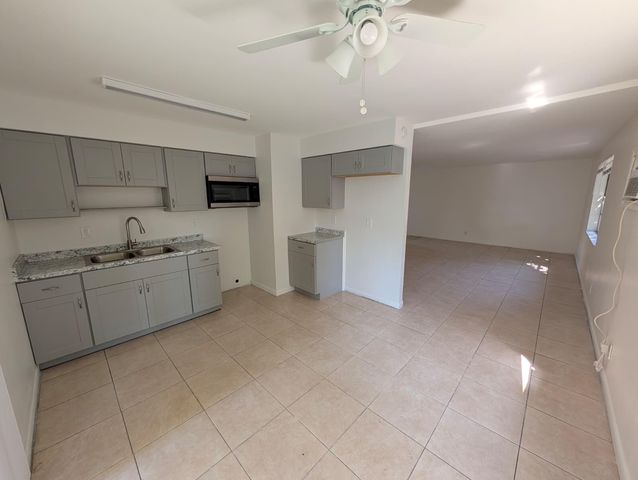4453 Steven Road 2, Lake Worth, FL 33461