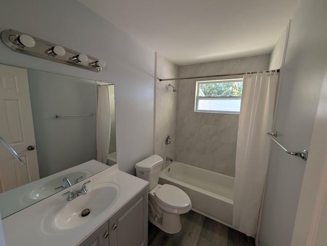4453 Steven Road 2, Lake Worth, FL 33461