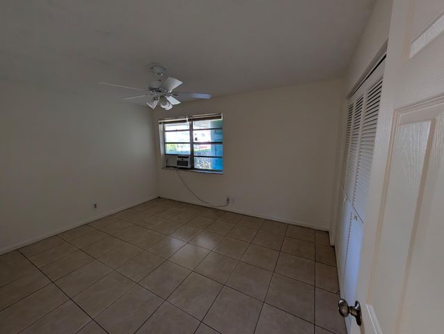 4453 Steven Road 2, Lake Worth, FL 33461