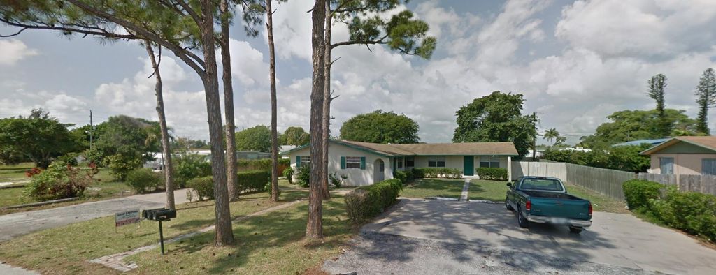 4453 Steven Road 2, Lake Worth, FL 33461