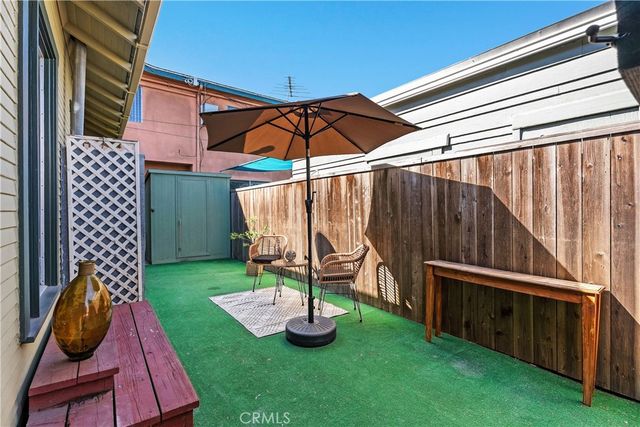 2820 E Colorado Street, Long Beach, CA 90814