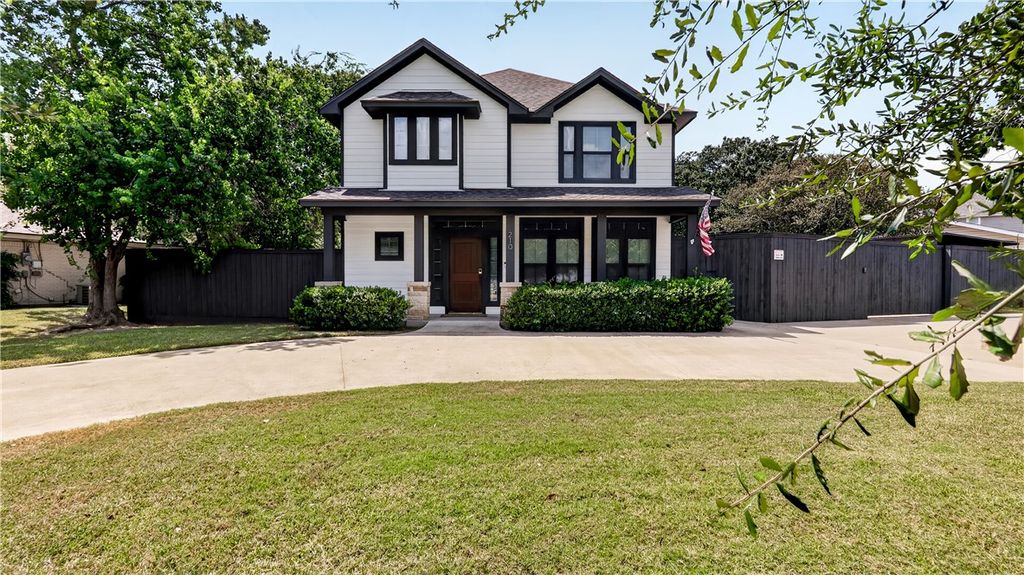 210 Rosemary Lane, College Station, TX 77840 — exterior
