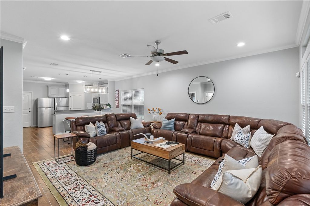 210 Rosemary Lane, College Station, TX 77840 — photo 5
